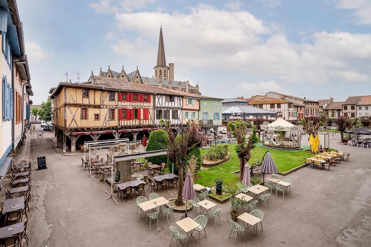 Magnifique Appartement Plein Centre, Calme, Netflix Mirepoix  0*, Mirepoix (Ariege) France